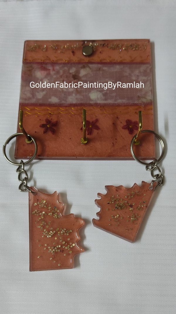 Resin / Fluid Art Waterproof / Customizable / Colorful Key Holder with Keychains