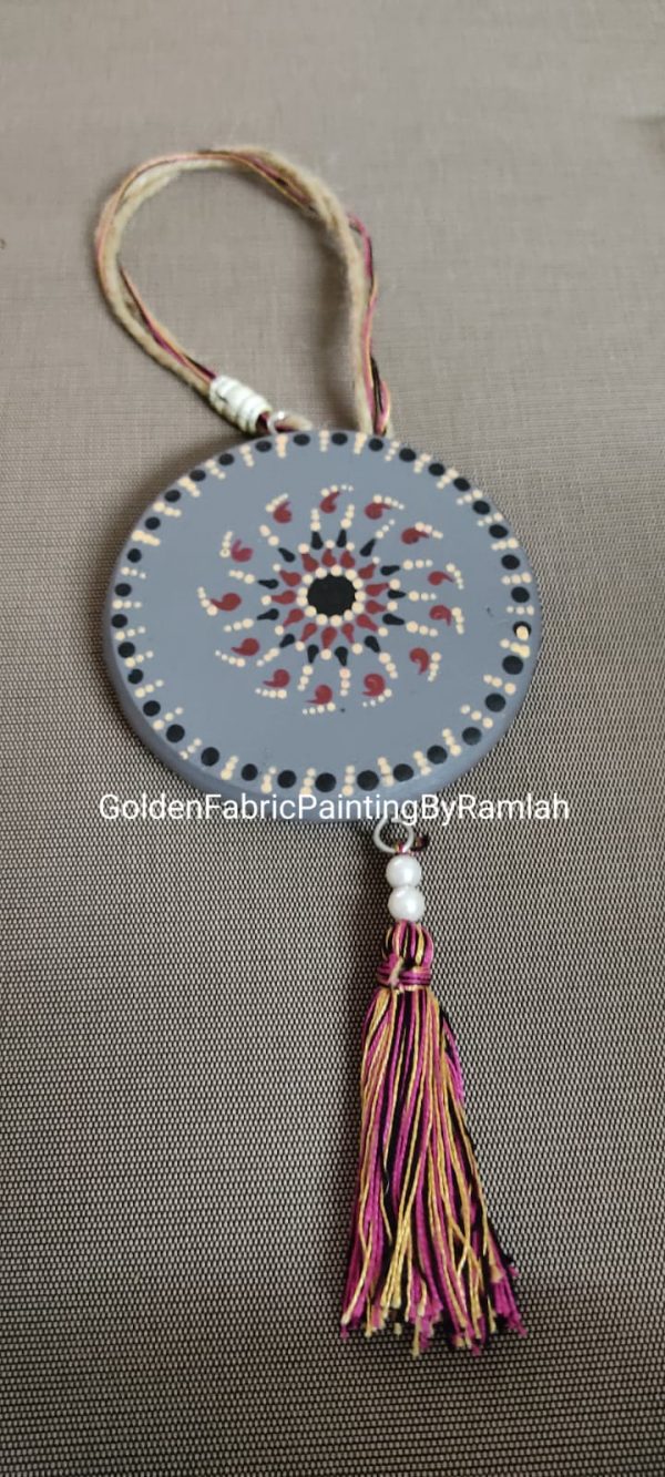 Circle Shaped Ornament Hangings